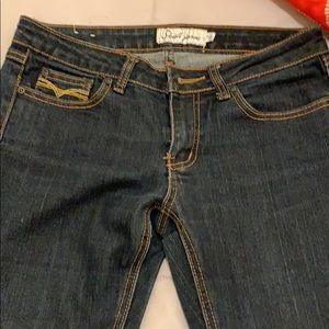 Skull jeans straight leg in good condition